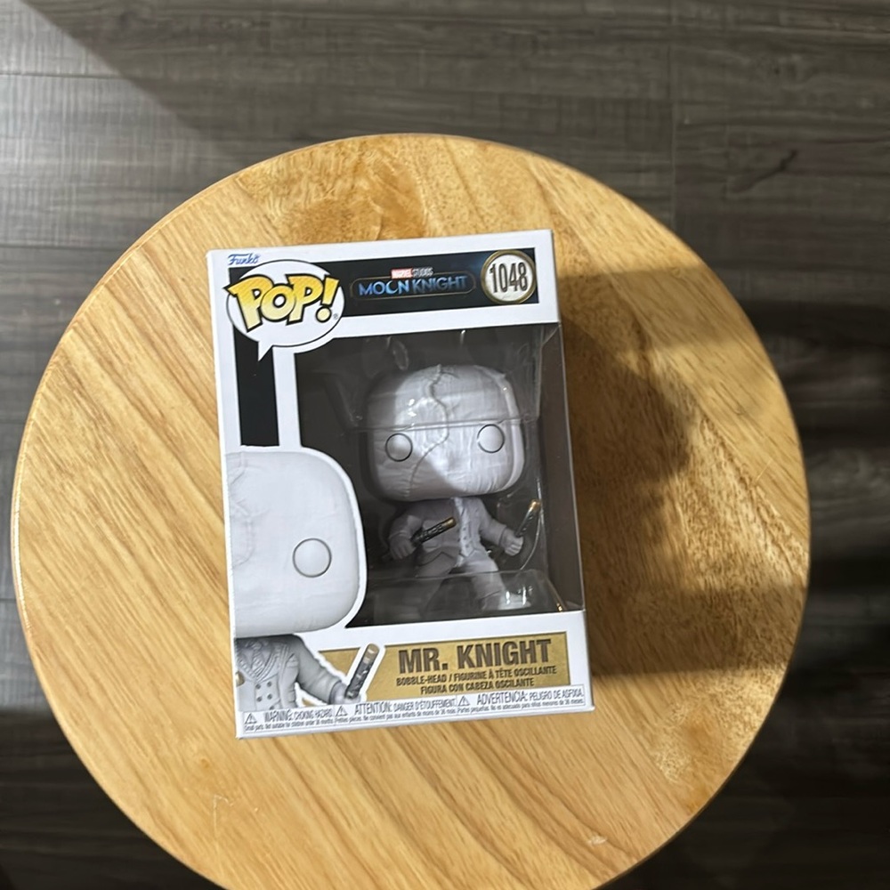 Mr. knight Funko Pop #1048